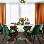 Qult - The Renaissance Affair Apartamento Bucareste