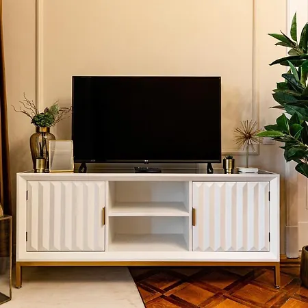 Apartamento Qult - The Renaissance Affair Bucareste