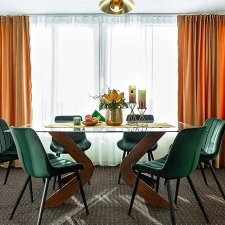 Qult - The Renaissance Affair דירה בוקרשט