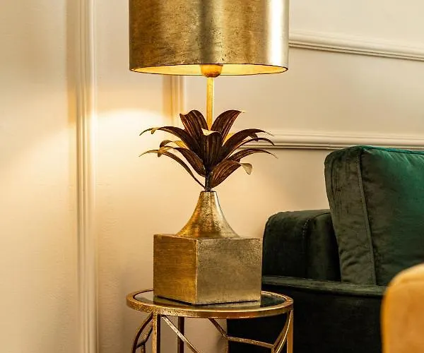 Qult - The Renaissance Affair Apartman Bukarest