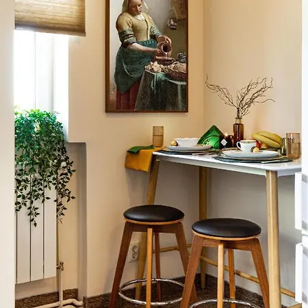 Apartment Qult - The Renaissance Affair Bucharest