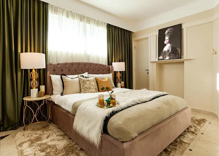Apartament Qult - The Renaissance Affair Bucureşti