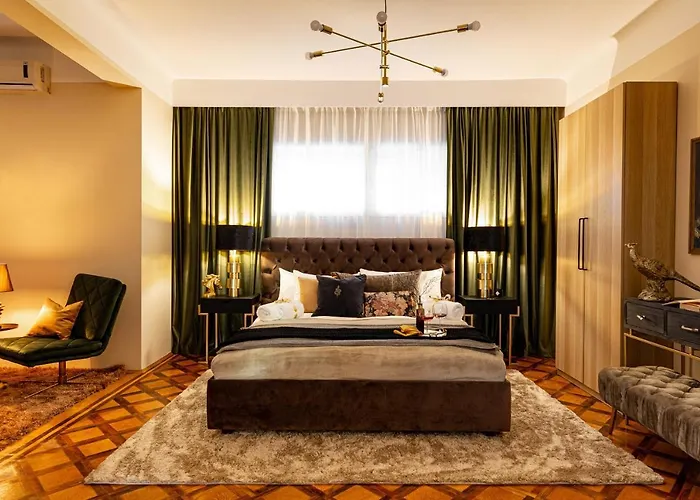 Qult - The Renaissance Affair